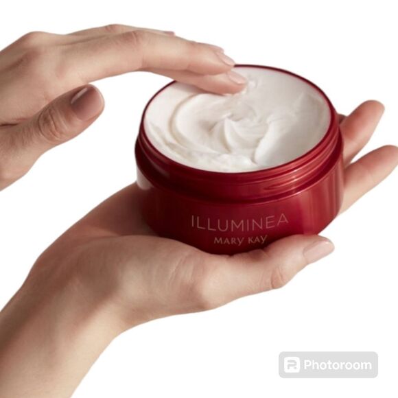 ILLUMINEA💋, Body Soufflé by Mary Kay. Made in the "USA" Limited Edition - Picture 3 of 3